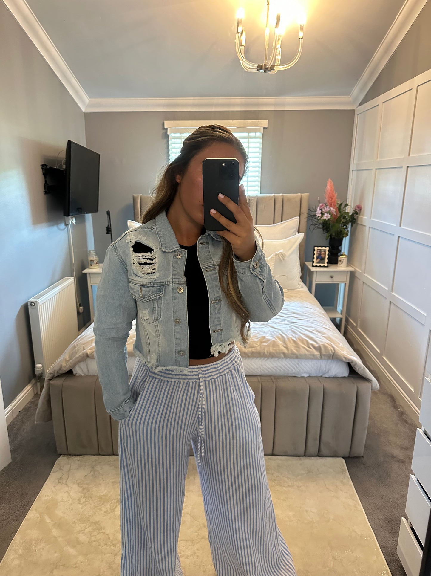 Cropped denim jacket
