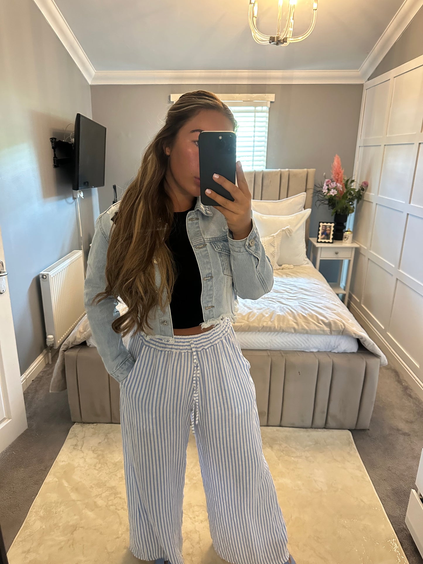 Cropped denim jacket