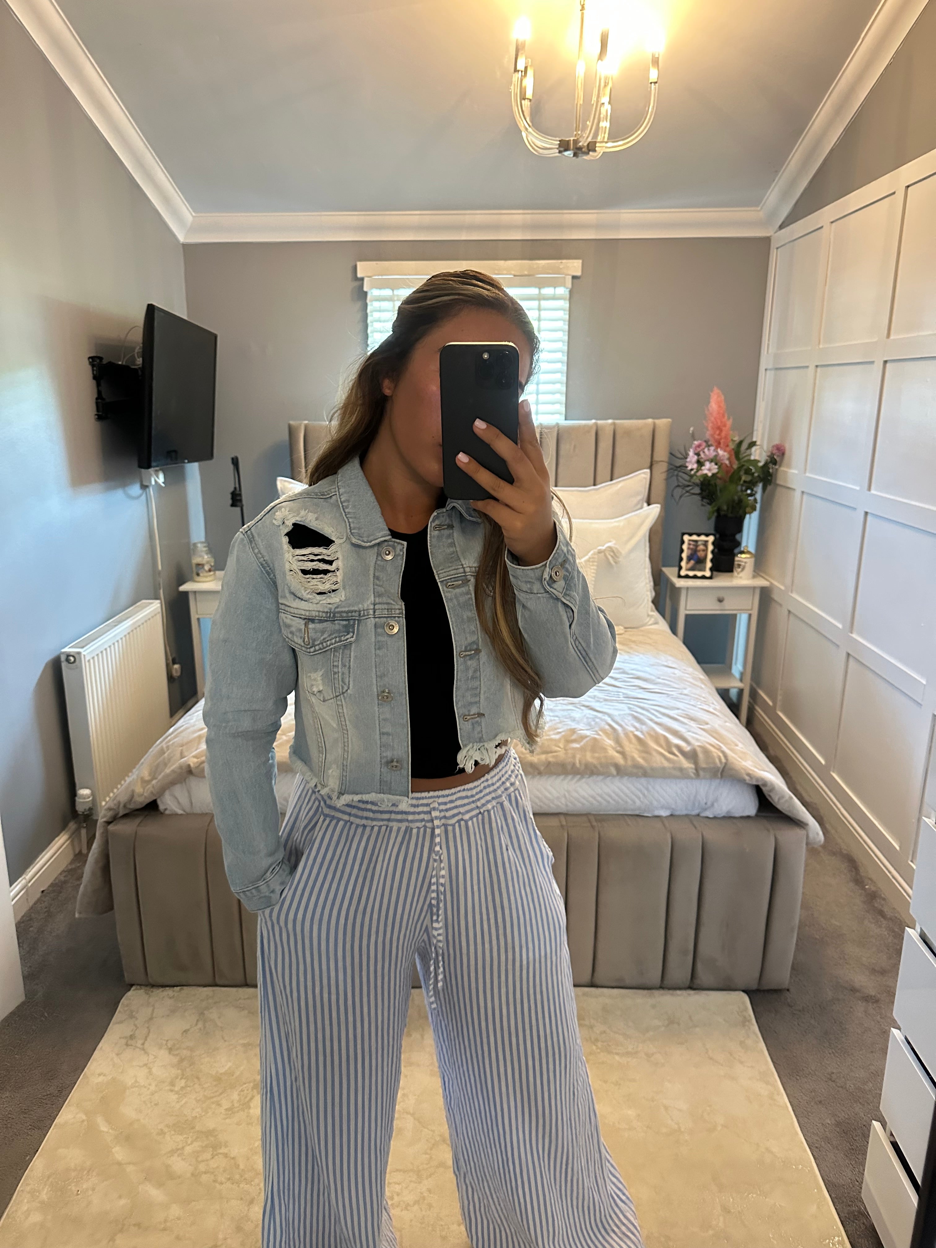 Cropped denim jacket